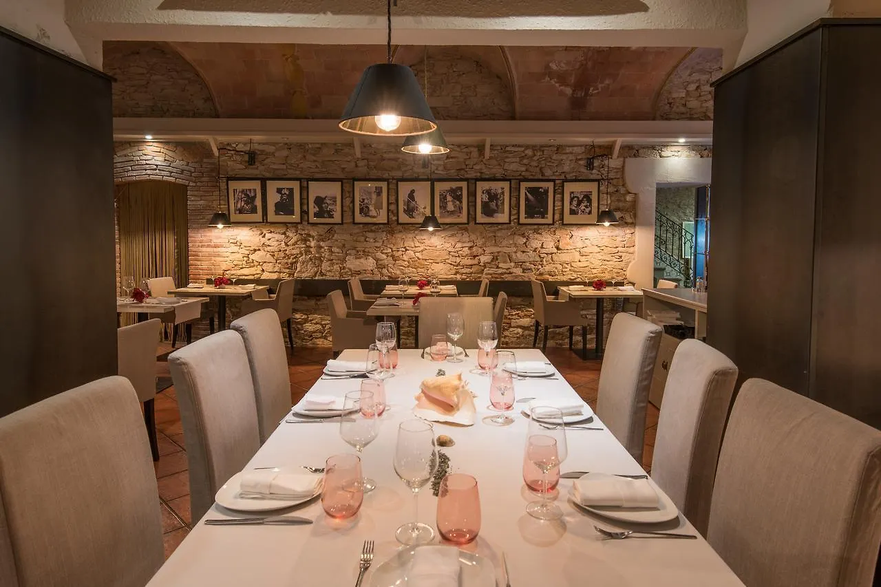 Hotel-Spa Classic Begur 4*,